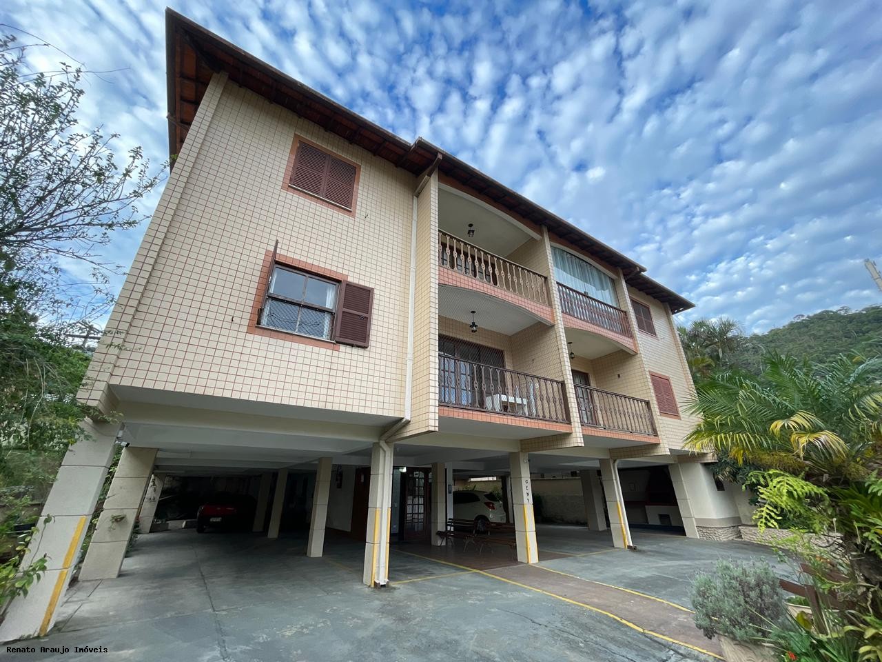 Apartamento à venda em Cascata Guarani, Teresópolis - RJ